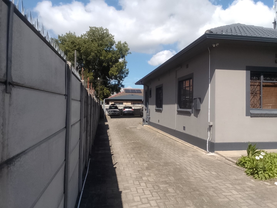 To Let commercial Property for Rent in George Central Western Cape
